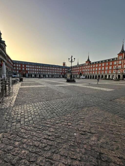 Economico Piso En Madrid Centro 아파트 외부 사진